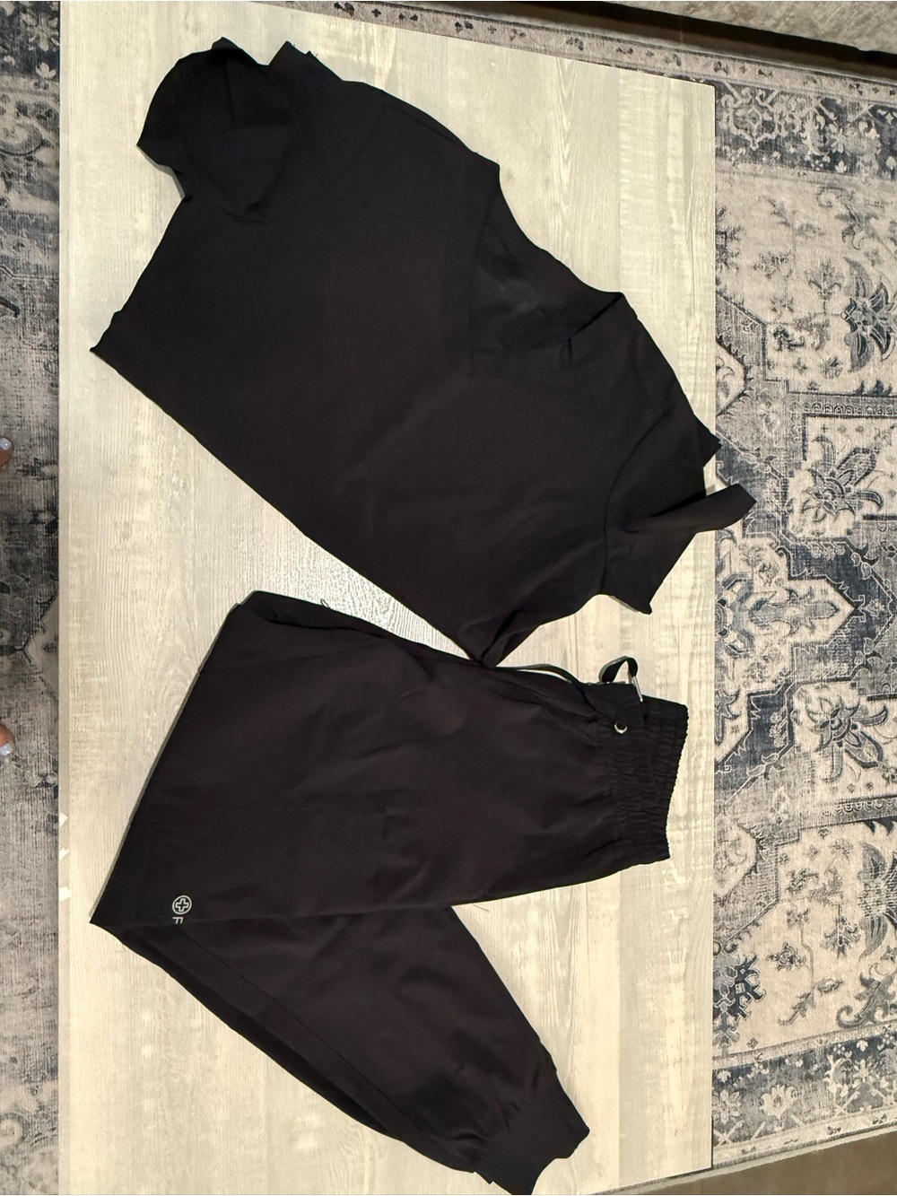 Black Sleeveless Tank & Jogger Set - Athletic Two-Piece